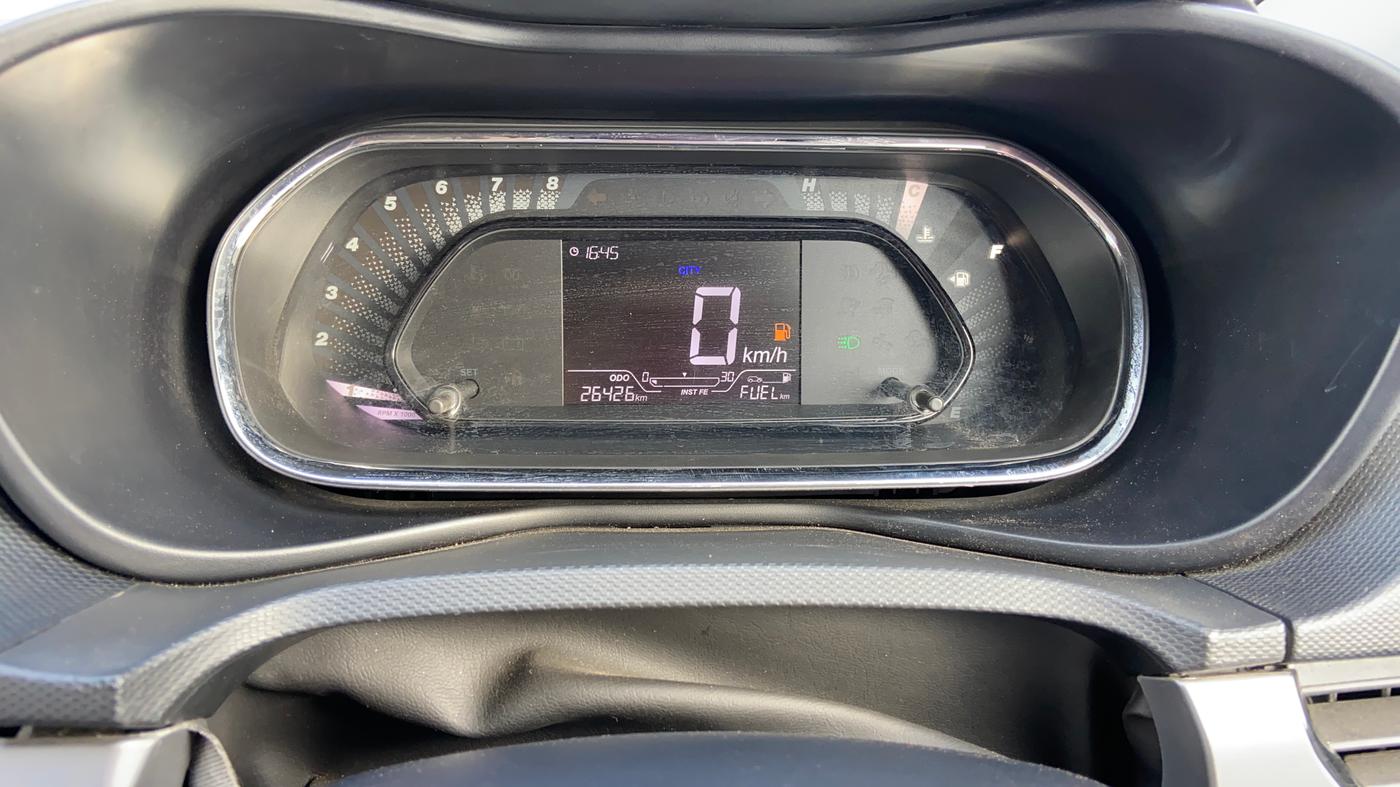 2022 Tata NEXON XM PLUS SUNROOF PETROL, Petrol, Manual, 26,409 km, Odometer Image