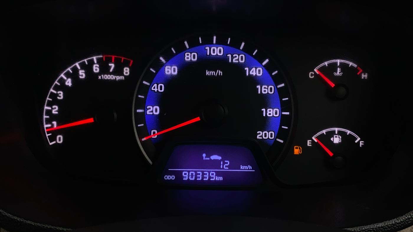 2017 Hyundai Xcent SX 1.2, Petrol, Manual, 90,352 km, Odometer Image