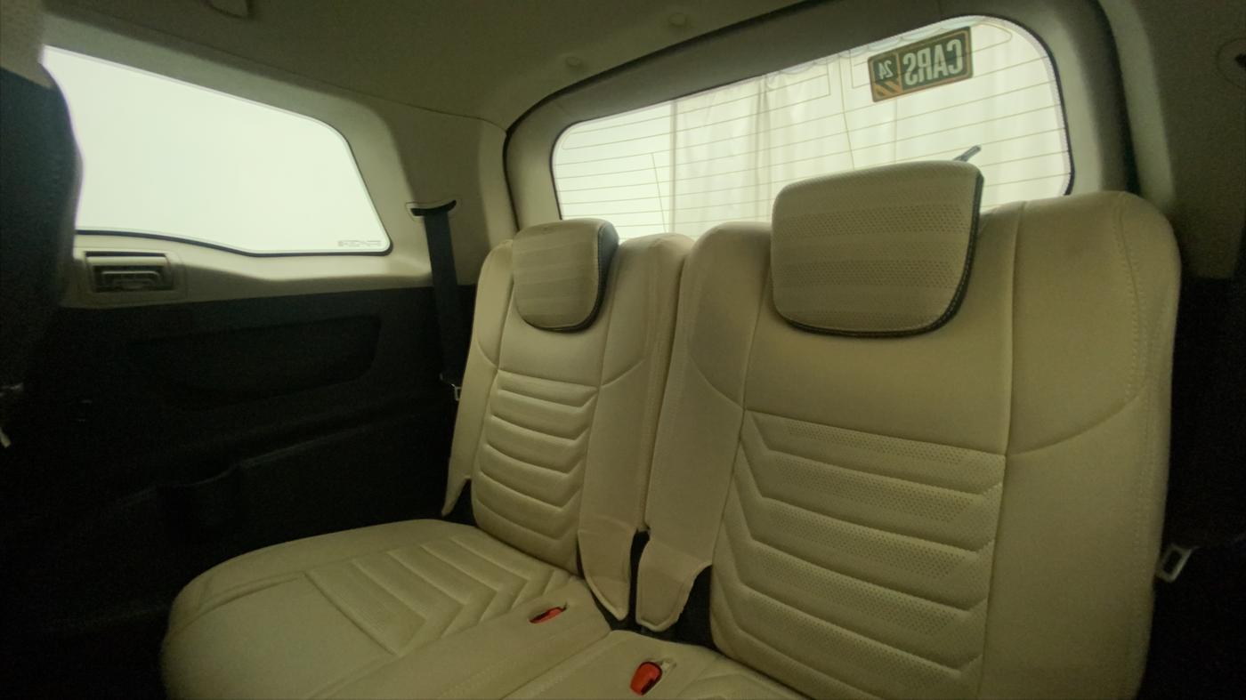 2017 Mahindra XUV500 W10 AT, Diesel, Automatic, 85,889 km, Third Seat Row ( optional )