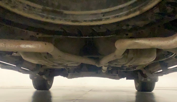 2017 Mahindra XUV500 W10 AT, Diesel, Automatic, 85,889 km, Rear Underbody