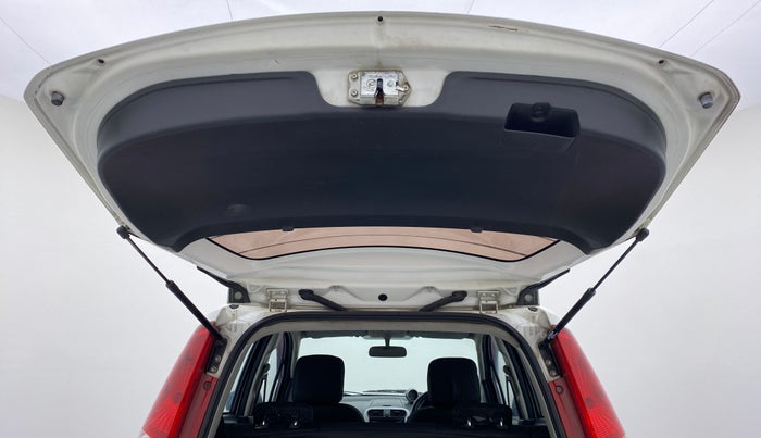 2012 Maruti Ritz VDI, Diesel, Manual, 74,091 km, Boot Door Open