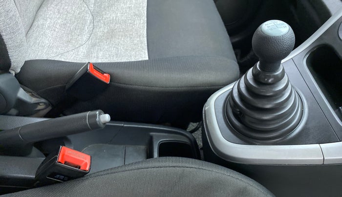 2012 Maruti Ritz VDI, Diesel, Manual, 74,091 km, Gear Lever