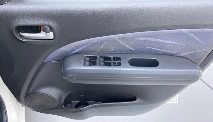 2012 Maruti Ritz VDI, Diesel, Manual, 74,091 km, Driver Side Door Panels Control