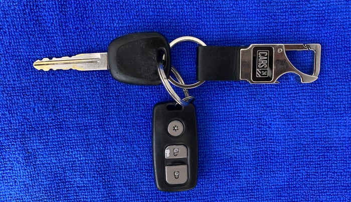 2012 Maruti Ritz VDI, Diesel, Manual, 74,091 km, Key Close Up