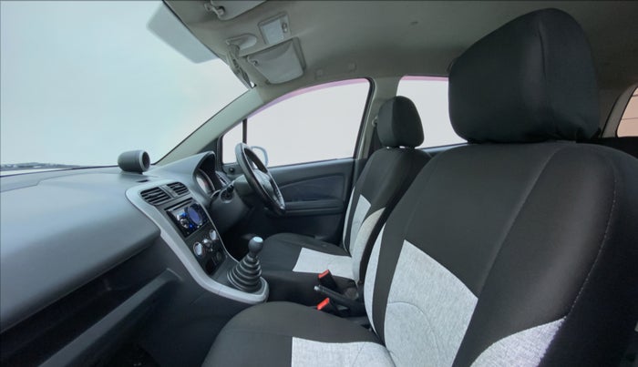 2012 Maruti Ritz VDI, Diesel, Manual, 74,091 km, Right Side Front Door Cabin