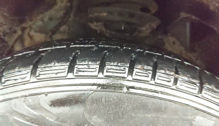 2019 Mahindra XUV300 W6 1.2 PETROL, Petrol, Manual, 91,916 km, Left Front Tyre Tread