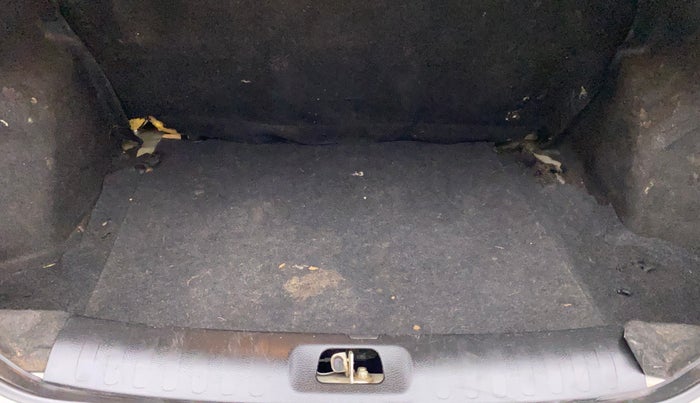 2014 Maruti Swift Dzire VXI AT, Petrol, Automatic, 47,864 km, Boot Inside