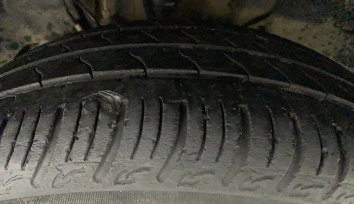 2022 Tata TIGOR XZ PLUS CNG, CNG, Manual, 24,939 km, Left Front Tyre Tread