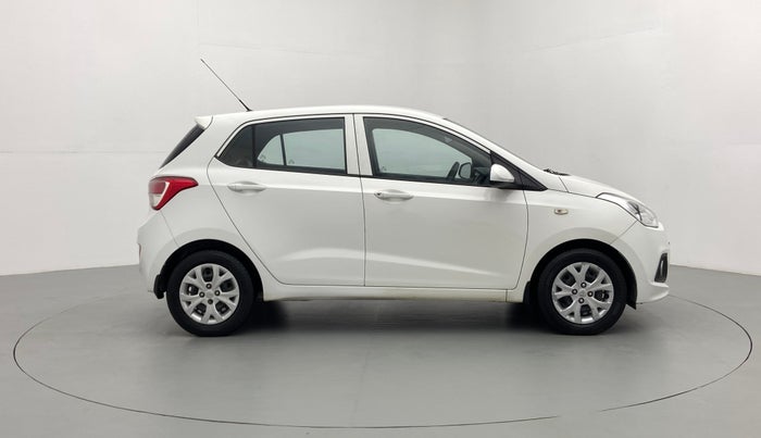 2015 Hyundai Grand i10 MAGNA 1.2 KAPPA VTVT, Petrol, Manual, 50,980 km, Right Side View