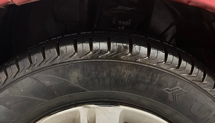 2018 Datsun Redi Go T(O) 1.0 AMT, Petrol, Automatic, 79,697 km, Left Front Tyre Tread