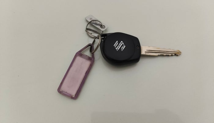 2013 Maruti Swift Dzire VXI AT, Petrol, Automatic, 52,294 km, Key Close Up