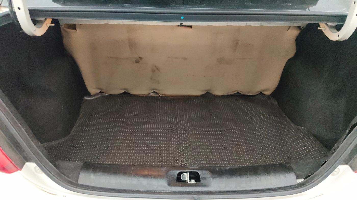 2013 Maruti Swift Dzire VXI AT, Petrol, Automatic, 52,294 km, Boot Inside