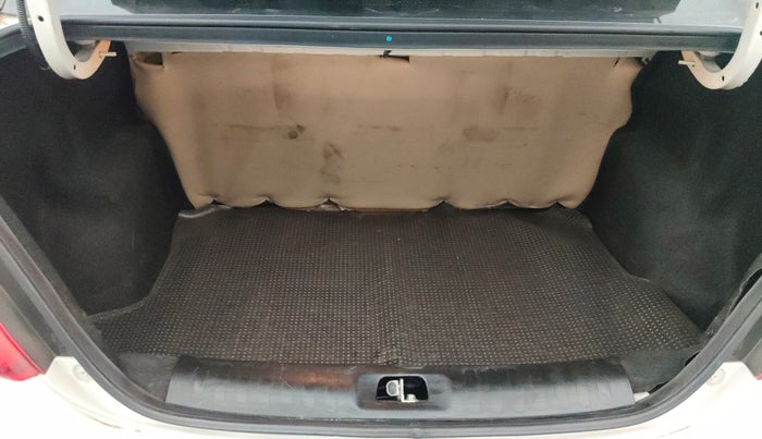 2013 Maruti Swift Dzire VXI AT, Petrol, Automatic, 52,294 km, Boot Inside