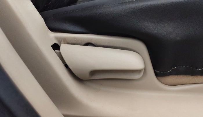 2013 Maruti Swift Dzire VXI AT, Petrol, Automatic, 52,294 km, Driver Side Adjustment Panel