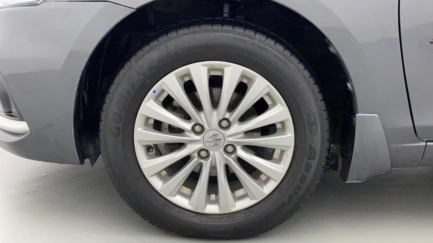 2022 Maruti Ciaz ZETA 1.5 SHVS MT PETROL, CNG, Manual, 21,588 km, Left Front Wheel