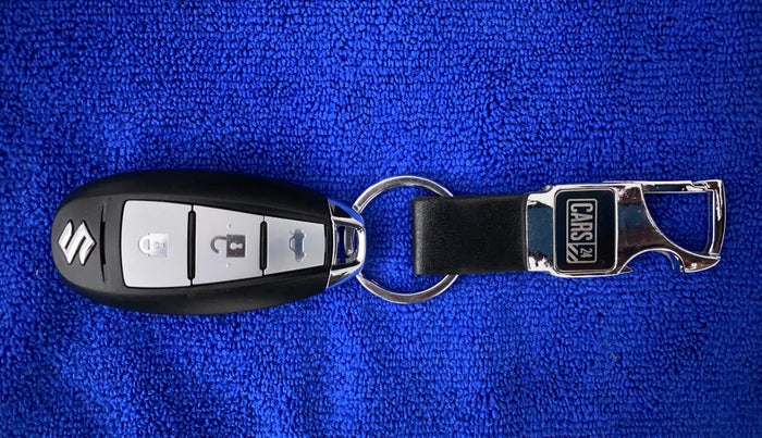 2022 Maruti Ciaz ZETA 1.5 SHVS MT PETROL, Petrol, Manual, 21,588 km, Key Close Up