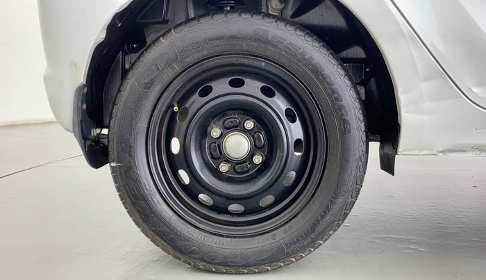 2016 Tata Tiago XT PETROL, Petrol, Manual, 66,284 km, Right Rear Wheel