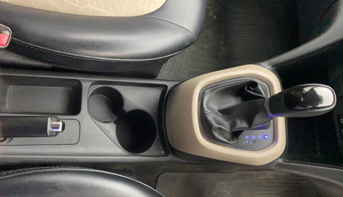 2019 Hyundai Grand i10 SPORTZ AT 1.2 KAPPA VTVT, Petrol, Automatic, 64,035 km, Gear Lever