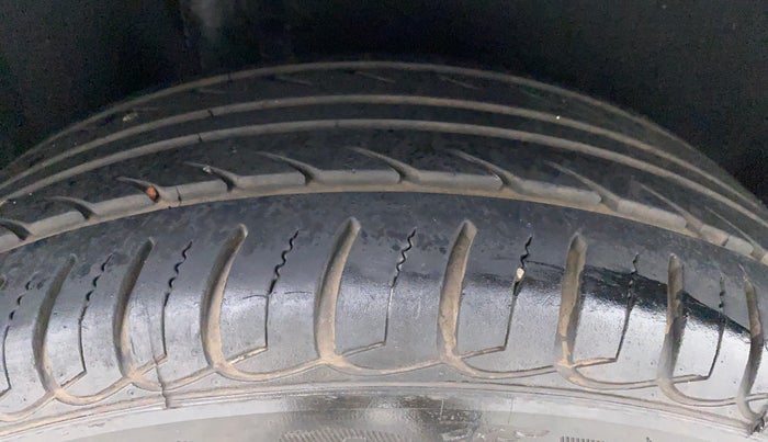 2019 Ford Ecosport 1.5 TITANIUM TI VCT, Petrol, Manual, 17,457 km, Right Rear Tyre Tread