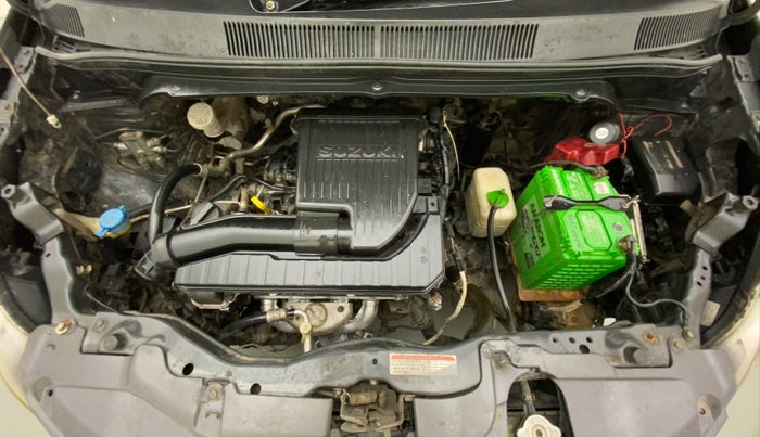 2014 Maruti Ritz VXI, Petrol, Manual, 1,00,013 km, Open Bonet