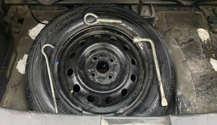 2014 Maruti Ritz VXI, Petrol, Manual, 1,00,013 km, Spare Tyre
