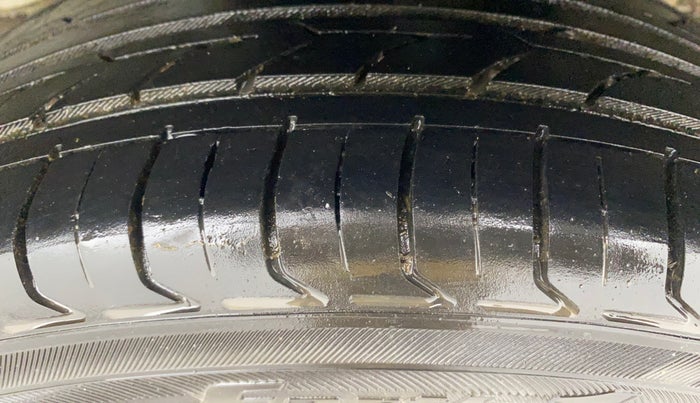 2021 Honda Jazz 1.2L I-VTEC ZX CVT, Petrol, Automatic, 59,027 km, Left Rear Tyre Tread