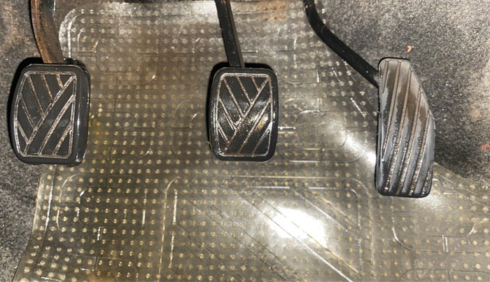 2014 Maruti Wagon R 1.0 LXI CNG, CNG, Manual, 69,410 km, Pedals