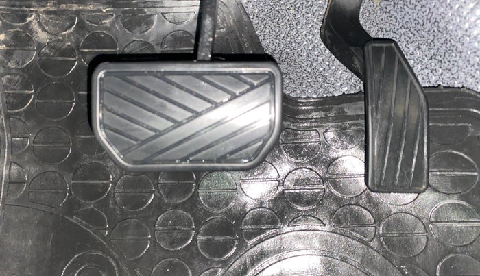 2020 Maruti Celerio ZXI AMT, Petrol, Automatic, 33,108 km, Pedals