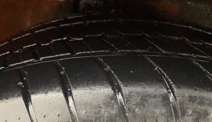 2020 Maruti Celerio ZXI AMT, Petrol, Automatic, 33,108 km, Right Front Tyre Tread