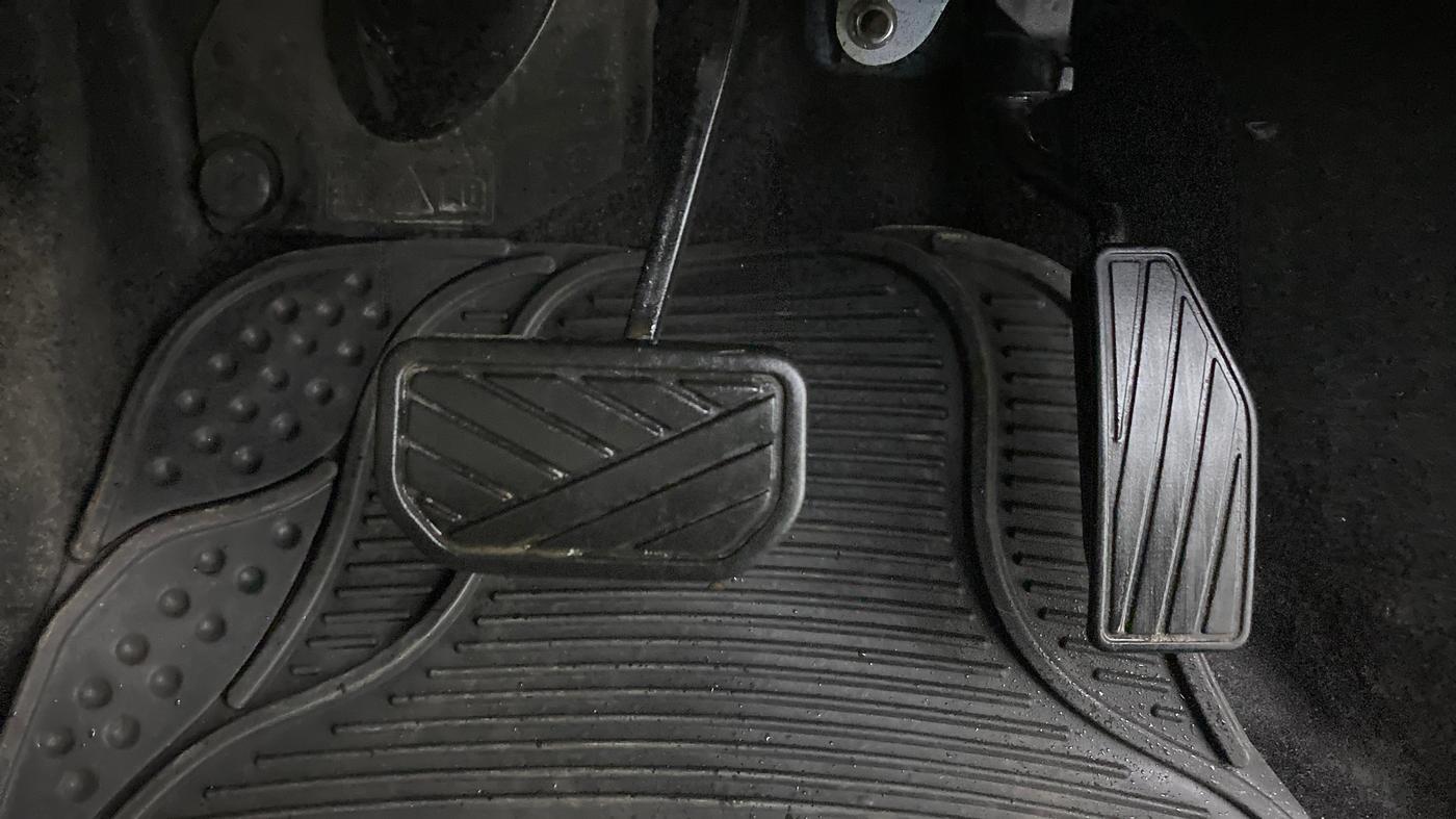 2021 Maruti New Wagon-R VXI (O) 1.0 AMT , Petrol, Automatic, 16,096 km, Pedals