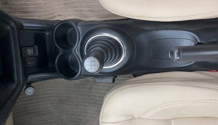 2017 Honda Amaze 1.2L I-VTEC S, Petrol, Manual, 74,364 km, Gear Lever