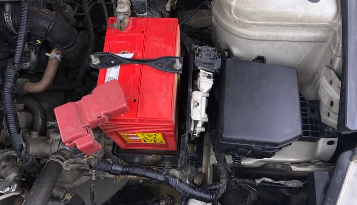 2017 Maruti Ciaz ZETA 1.4  MT PETROL, Petrol, Manual, 1,16,619 km, Engine View - Left