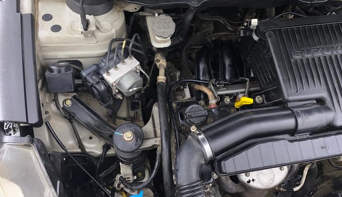 2017 Maruti Ciaz ZETA 1.4  MT PETROL, Petrol, Manual, 1,16,619 km, Engine View - Right