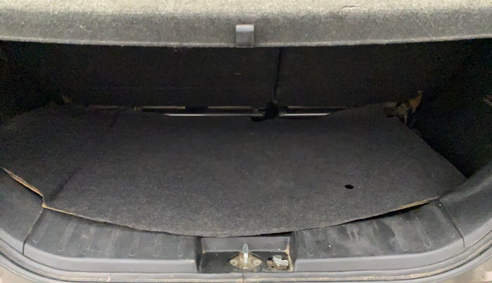 2014 Maruti Wagon R 1.0 VXI, Petrol, Manual, 18,881 km, Boot Inside