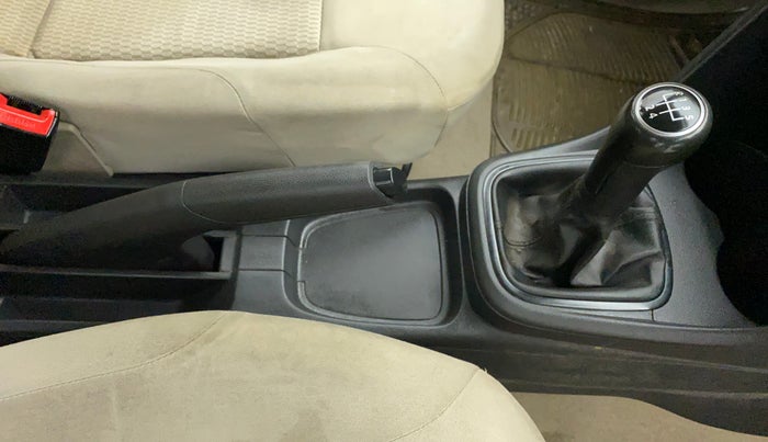 2010 Volkswagen Polo TRENDLINE 1.2L PETROL, Petrol, Manual, 61,282 km, Gear Lever