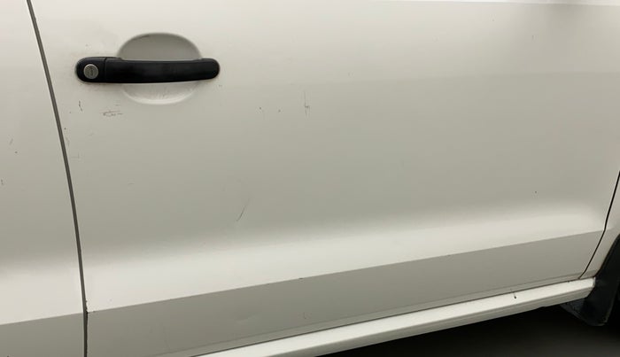 2010 Volkswagen Polo TRENDLINE 1.2L PETROL, Petrol, Manual, 61,282 km, Driver-side door - Slightly dented