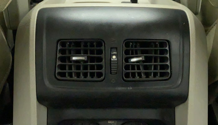 2017 Mahindra Scorpio S10 2WD INTELLI-HYBRID, Diesel, Manual, 1,24,898 km, Rear AC Vents