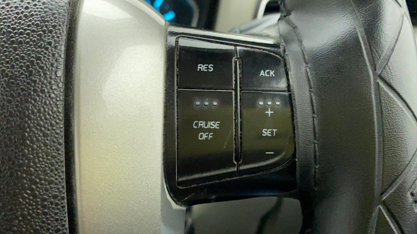 2017 Mahindra Scorpio S10 2WD INTELLI-HYBRID, Diesel, Manual, 1,24,898 km, Adaptive Cruise Control