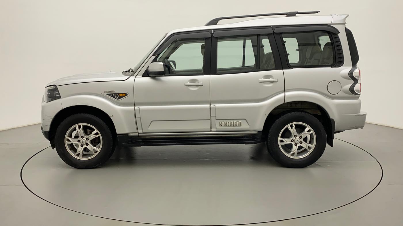 2017 Mahindra Scorpio S10 2WD INTELLI-HYBRID, Diesel, Manual, 1,24,898 km, Left Side