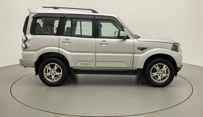 2017 Mahindra Scorpio S10 2WD INTELLI-HYBRID, Diesel, Manual, 1,24,898 km, Right Side View