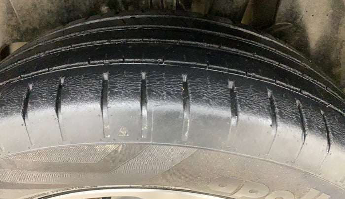 2018 Maruti Swift ZXI PLUS AMT, Petrol, Automatic, 23,975 km, Left Rear Tyre Tread