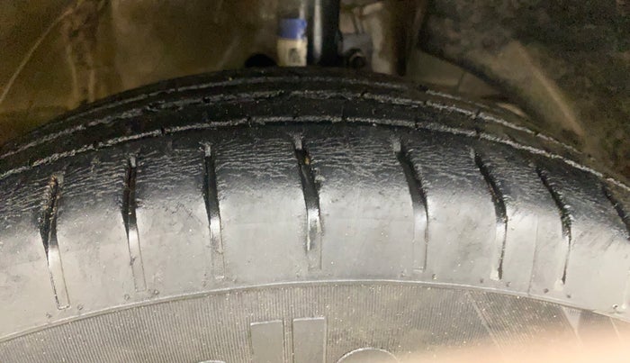 2018 Maruti Swift ZXI PLUS AMT, Petrol, Automatic, 23,975 km, Right Front Tyre Tread