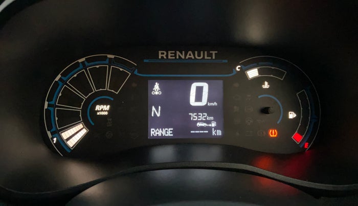 2025 Renault Kwid CLIMBER 1.0 AMT Dual Tone , Petrol, Automatic, 7,516 km, Odometer Image