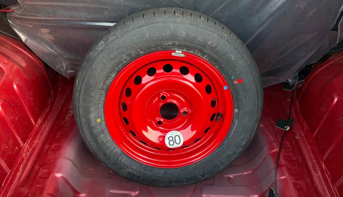 2025 Renault Kwid CLIMBER 1.0 AMT Dual Tone , Petrol, Automatic, 7,516 km, Spare Tyre