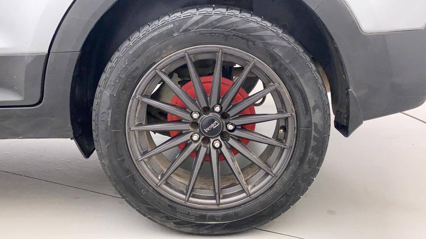 2018 Hyundai Creta E PLUS 1.4 DIESEL, Diesel, Manual, 1,05,677 km, Left Rear Wheel