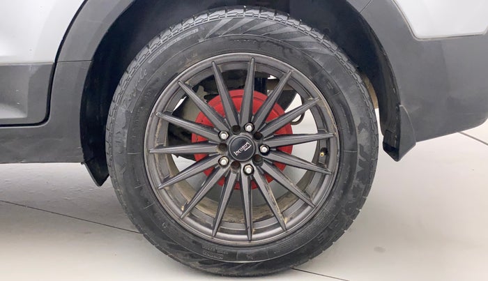 2018 Hyundai Creta E PLUS 1.4 DIESEL, Diesel, Manual, 1,05,677 km, Left Rear Wheel