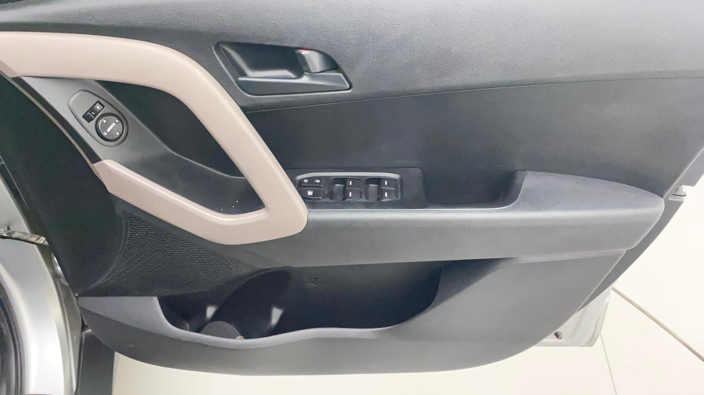 2018 Hyundai Creta E PLUS 1.4 DIESEL, Diesel, Manual, 1,05,677 km, Driver Side Door Panels Control