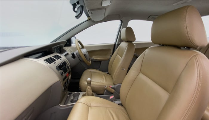 2009 Tata Manza AURA SAFIRE BS III, Petrol, Manual, 44,780 km, Right Side Front Door Cabin