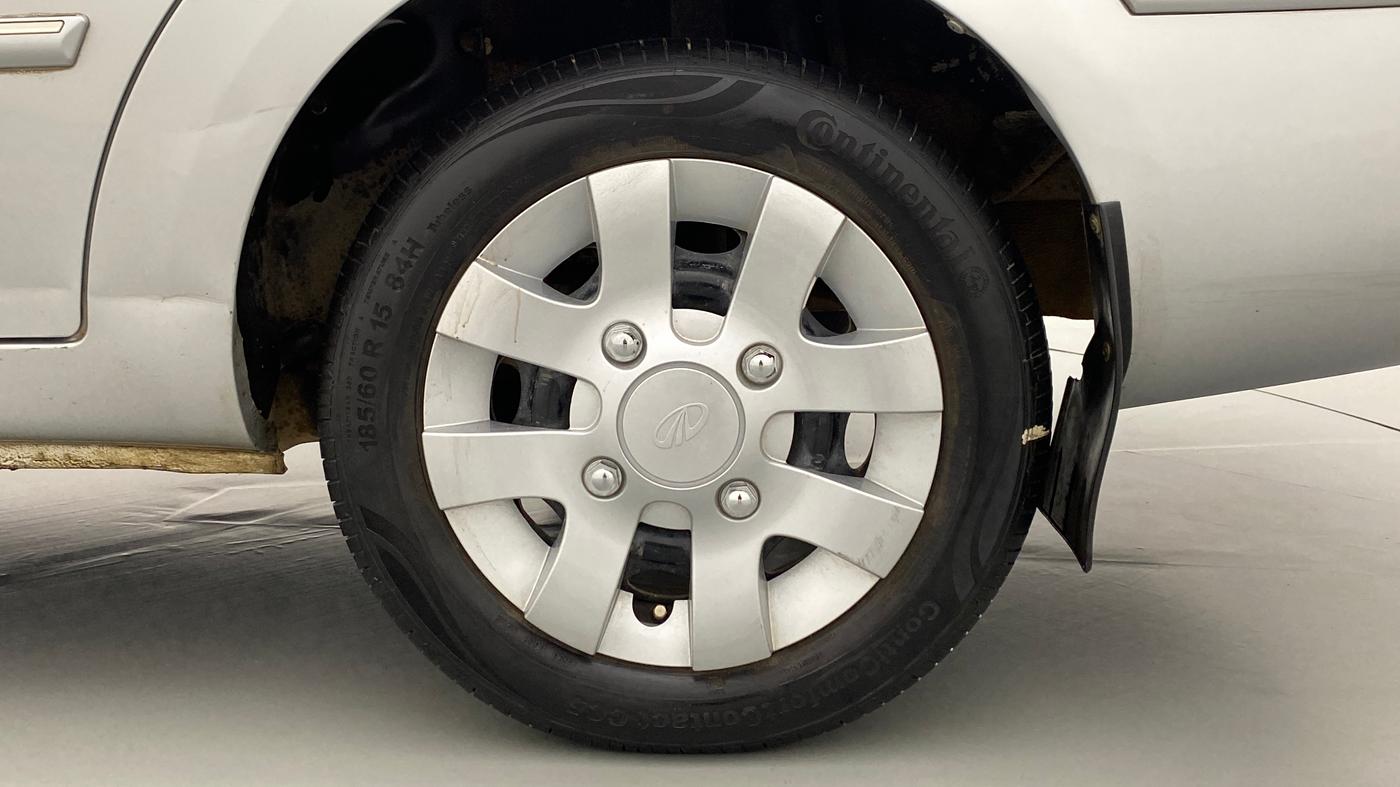 2009 Tata Manza AURA SAFIRE BS III, Petrol, Manual, 44,780 km, Left Rear Wheel