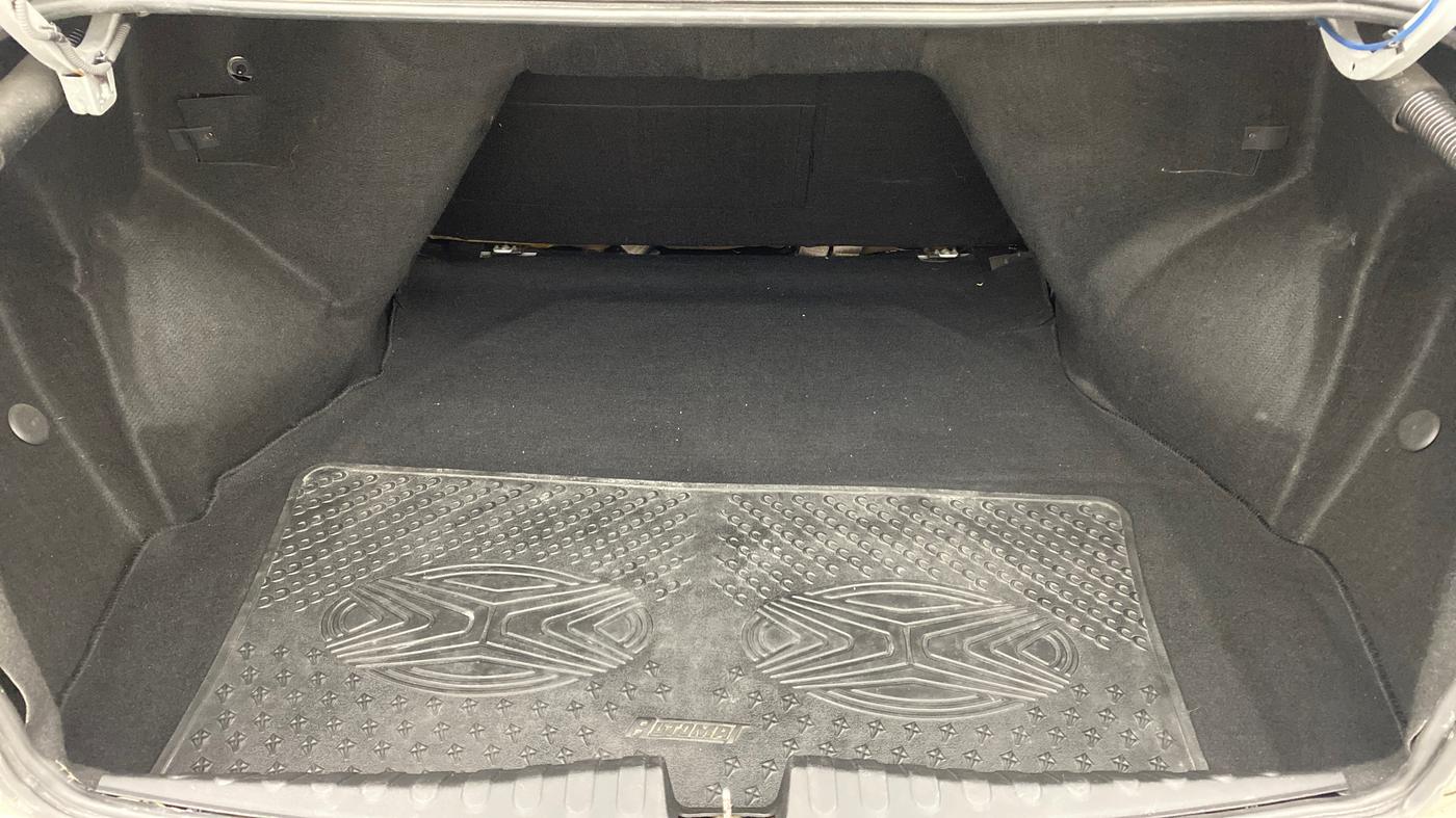 2009 Tata Manza AURA SAFIRE BS III, Petrol, Manual, 44,780 km, Boot Inside